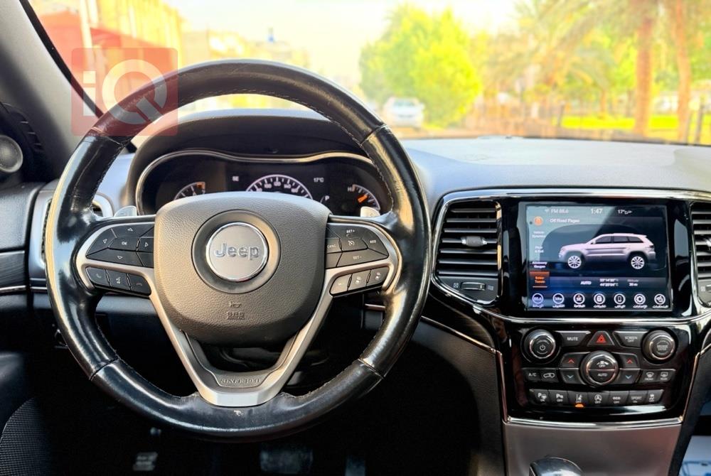 جيب جراند شيروكي